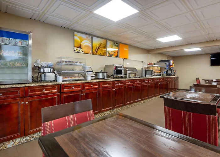 Comfort Inn Matthews / Charlotte