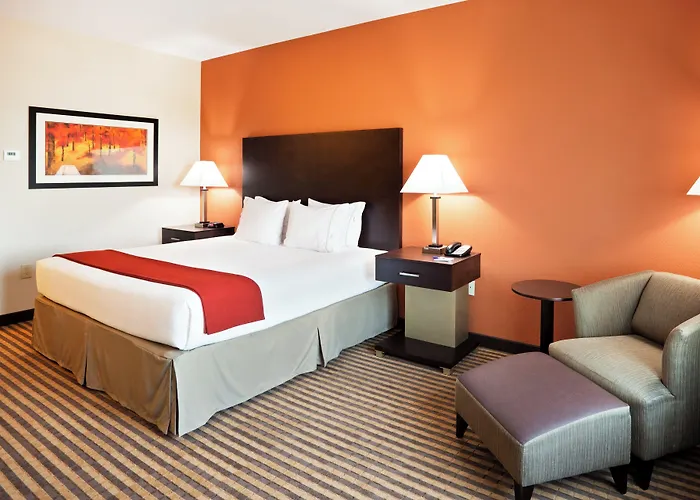 Holiday Inn Express Charlotte Southeast - Matthews By Ihg